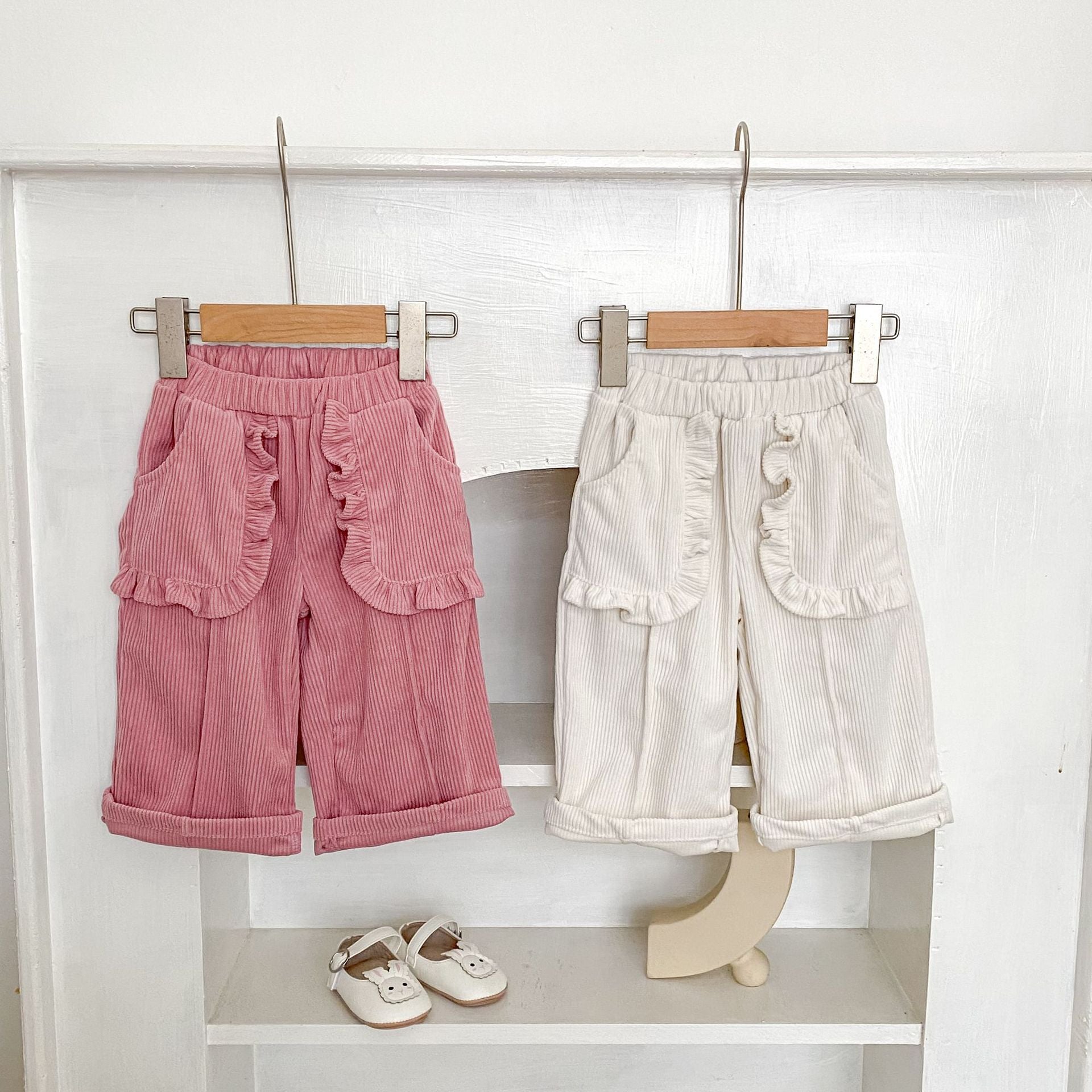 Dusty pink ruffle pocket corduroy wide-leg pants for baby girl – AWA Baby Boutique