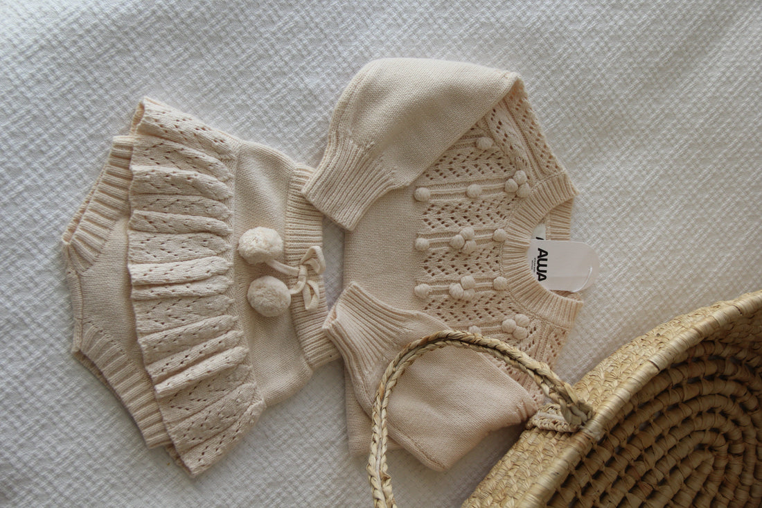 Baby girl pom-pom popcorn knit sweater and ruffle bloomer set – AWA Baby Boutique